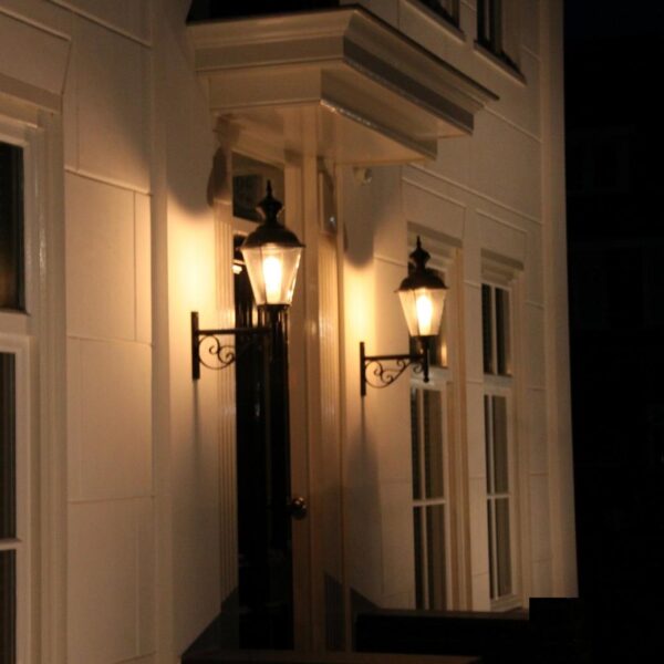 K4 rund lampe med pulverlakeret top - Image 5