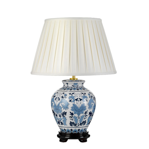 Linyi orientalsk bordlampe i keramik i blåt og hvidt mønster med plisseskærm