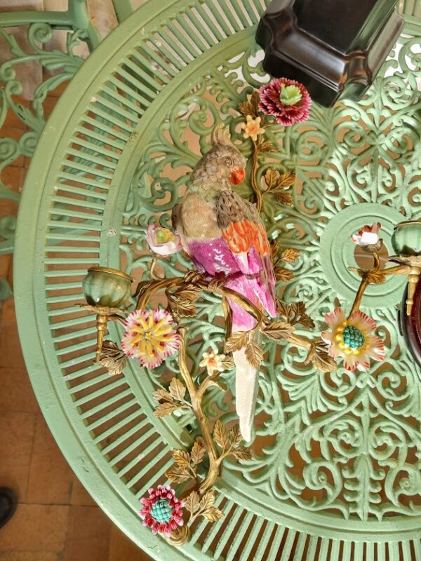 Væglysestage H med papegøje og blomster i porcelæn og messing til 2 stearinlys - Image 3