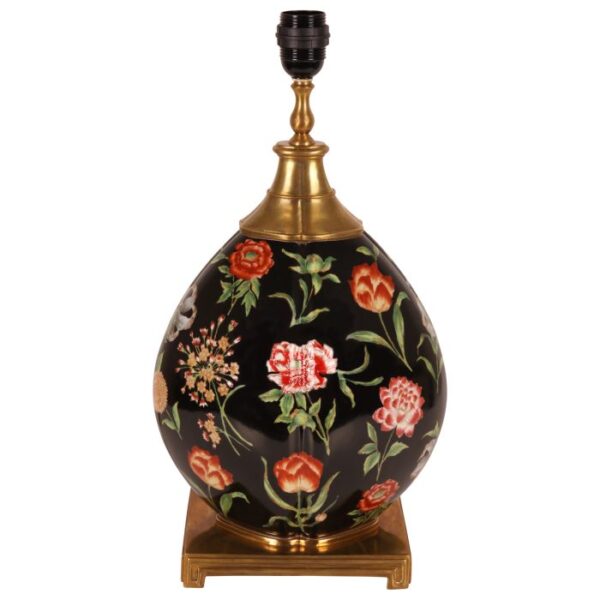 Dråbeformet blomstret bordlampe i porcelæn og messing med sort skærm - Image 3